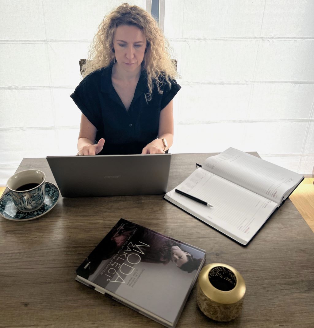 Pisanie tekstów do stron www, artykułów, wpisów na bloga, postów na social media